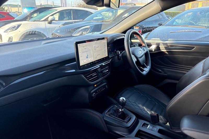 Used Ford Focus 2023 for sale - 76568546: Photo 18