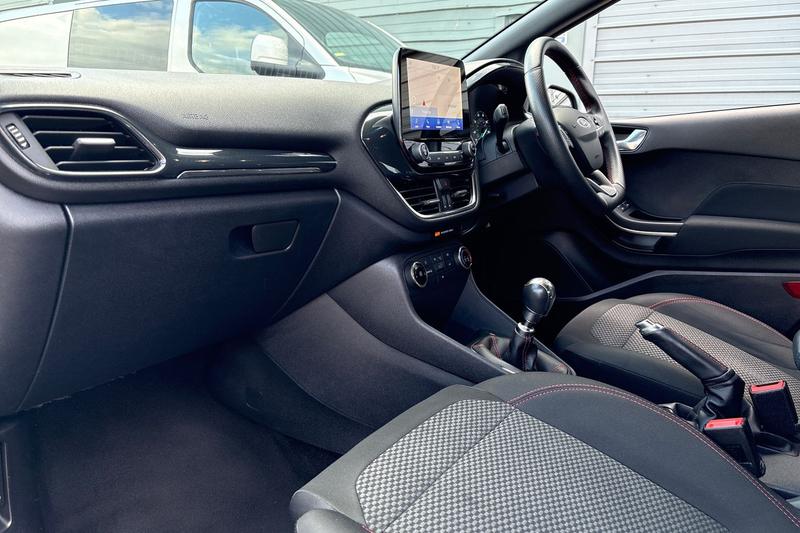Used Ford Fiesta 2020 for sale - 76355580: Photo 18