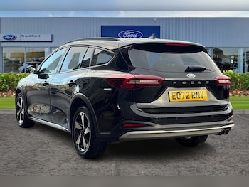 Used Ford Focus 2022 for sale - 77512010: Photo