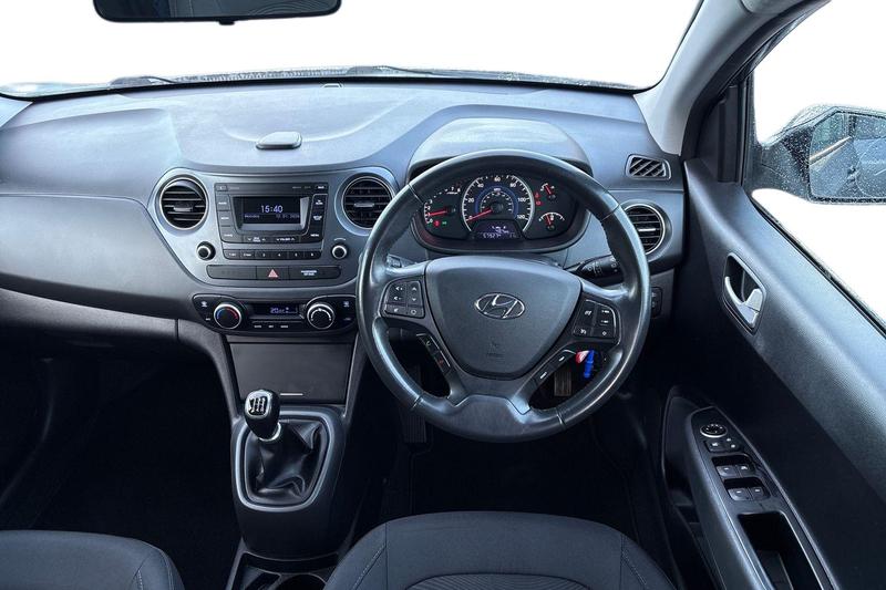 Used Hyundai i10 2017 for sale - 77176381: Photo 11