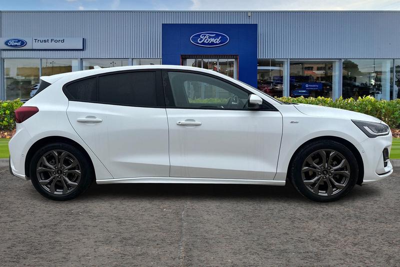 Used Ford Focus 2022 for sale - 77665644: Photo 3