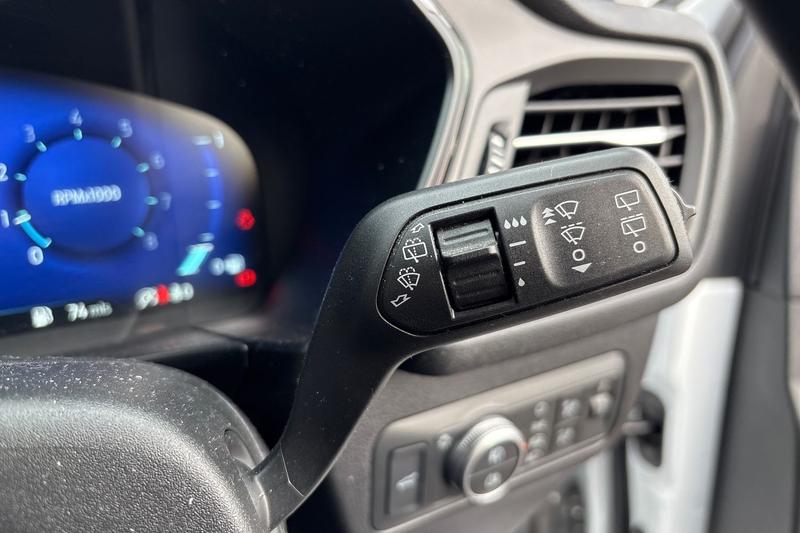 Used Ford Kuga 2022 for sale - 77176363: Photo 15