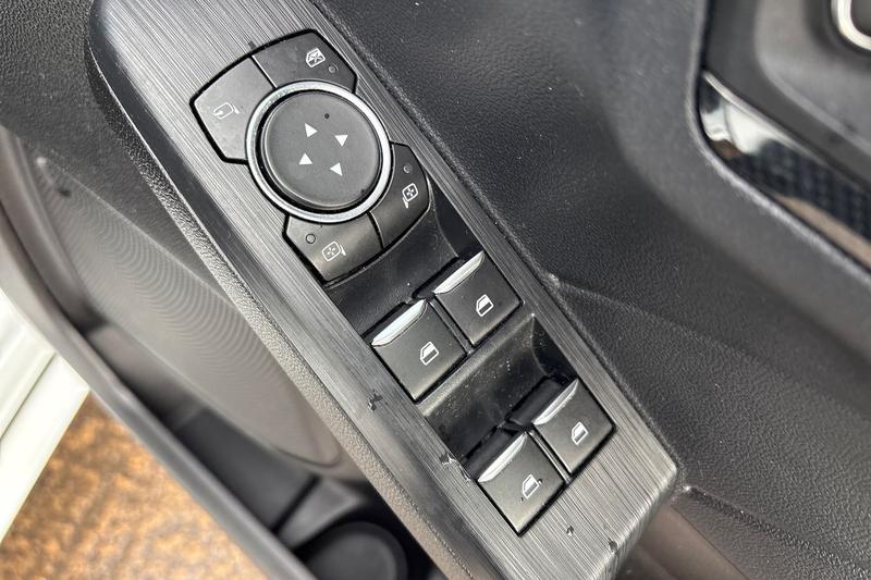 Used Ford Kuga 2022 for sale - 77176363: Photo 16