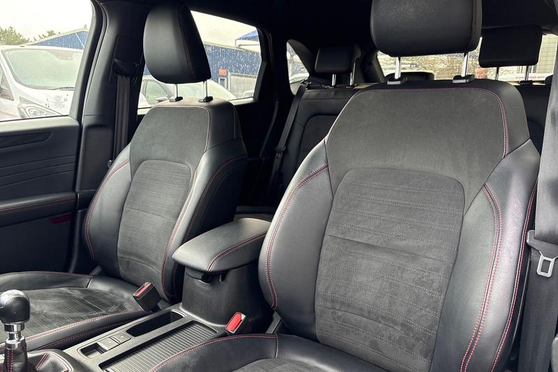 Used Ford Kuga 2022 for sale - 77176363: Photo 19