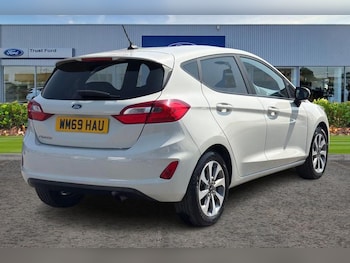 Used Ford Fiesta 2020 for sale - 79177321: Photo