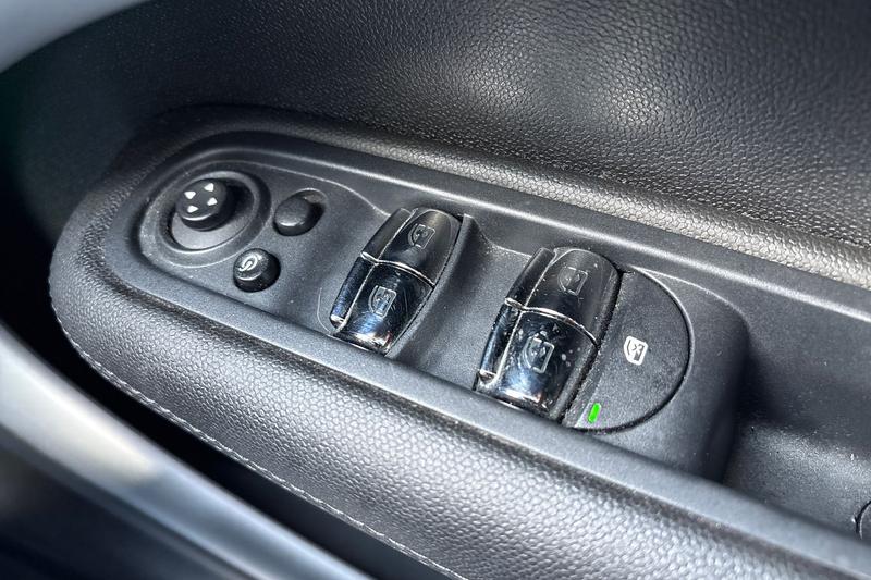 Used MINI Countryman 2016 for sale - 76382340: Photo 16