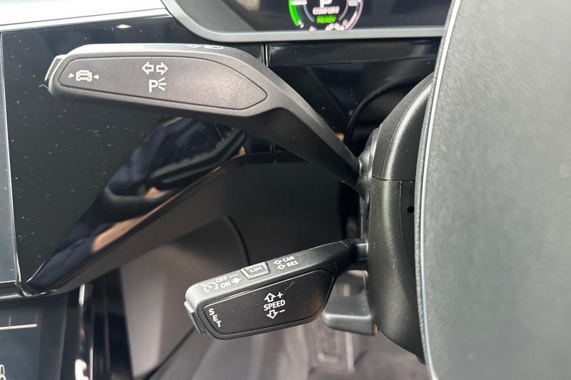 Used Audi e-tron 2023 for sale - 77665677: Photo 14