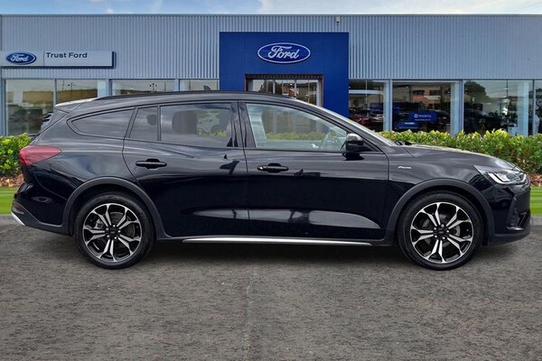 Used Ford Focus 2022 for sale - 75325357: Photo 3