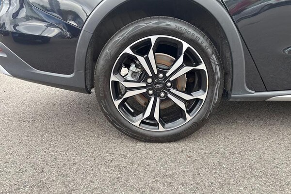 Used Ford Focus 2022 for sale - 75325357: Photo 8