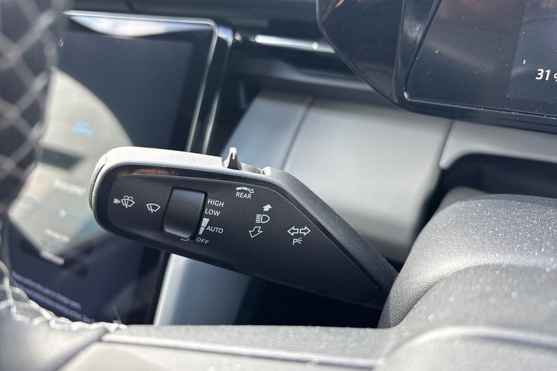 Used Ford Explorer 2024 for sale - 76181107: Photo 14