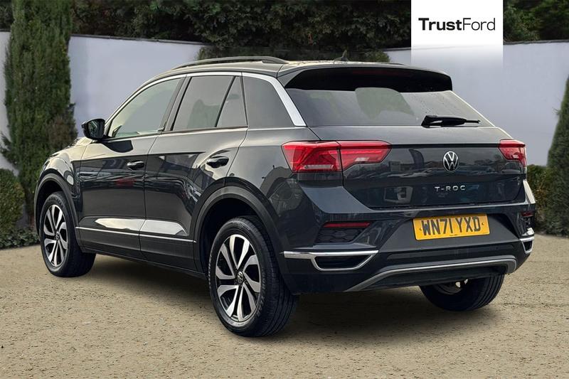 Used Volkswagen T-Roc 2022 for sale - 77539266: Photo 2