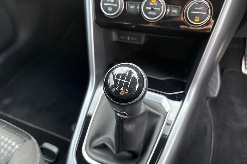 Used Volkswagen T-Roc 2022 for sale - 77539266: Photo 29