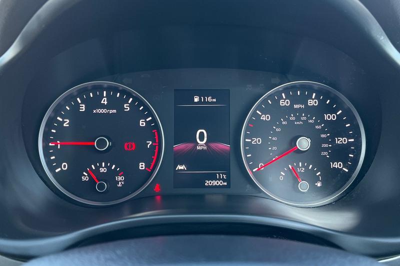 Used Kia Stonic 2023 for sale - 76104724: Photo 13