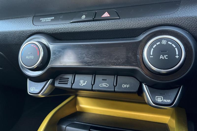 Used Kia Stonic 2023 for sale - 76104724: Photo 27