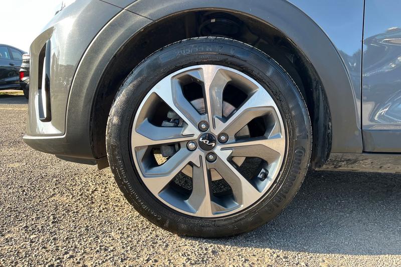 Used Kia Stonic 2023 for sale - 76104724: Photo 8
