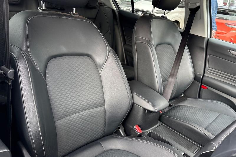 Used Ford Focus 2019 for sale - 77301080: Photo 17