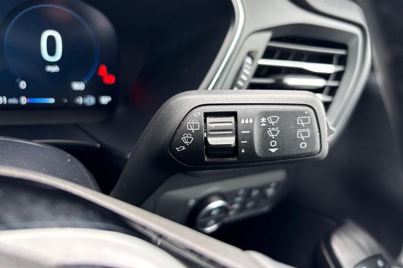 Used Ford Kuga 2024 for sale - 78133858: Photo 15