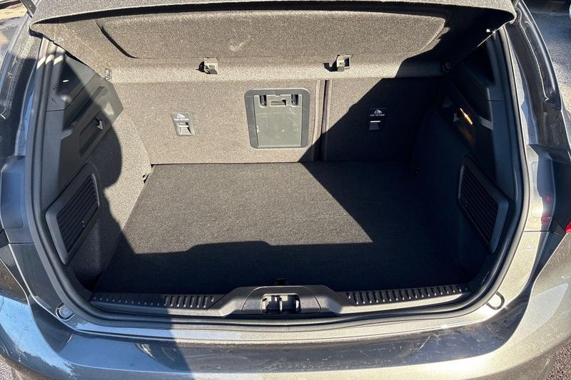 Used Ford Focus 2023 for sale - 76895353: Photo 21