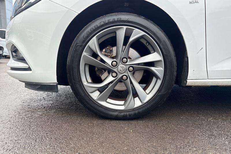 Used Vauxhall Astra 2017 for sale - 76338329: Photo 8