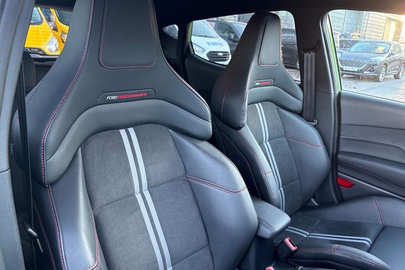 Used Ford Fiesta 2022 for sale - 76703170: Photo 17