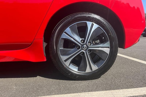 Used Nissan Leaf 2022 for sale - 75718073: Photo 8