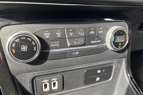 Used Ford Ecosport 2019 for sale - 76244760: Photo 24