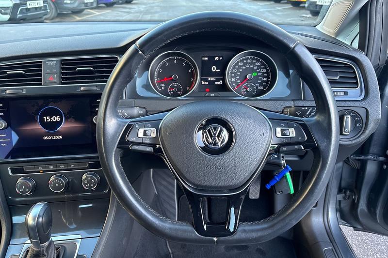 Used Volkswagen Golf 2017 for sale - 77128243: Photo 12