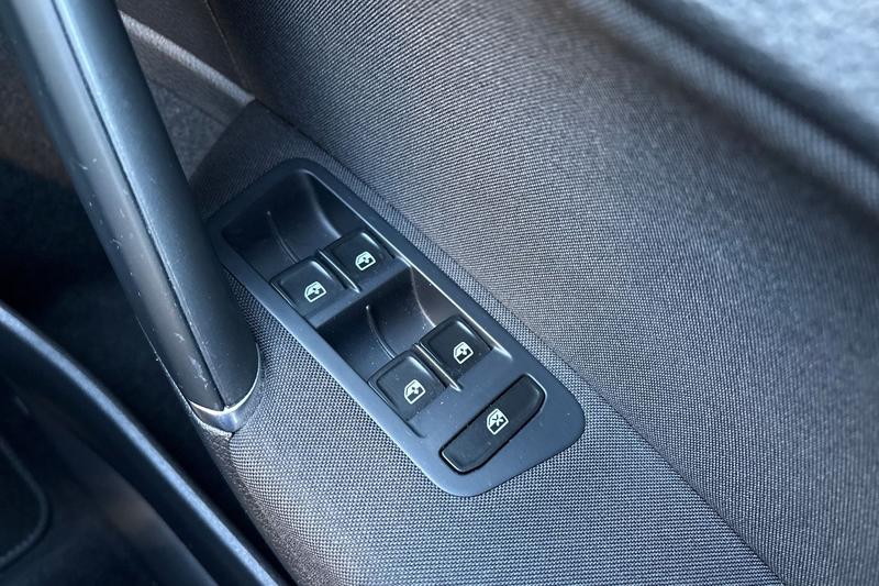 Used Volkswagen Golf 2017 for sale - 77128243: Photo 16