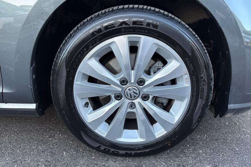 Used Volkswagen Golf 2017 for sale - 77128243: Photo 22