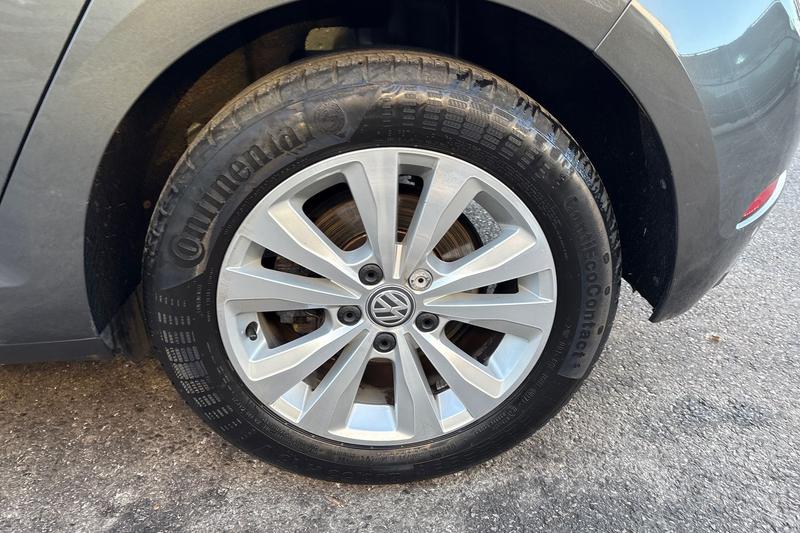 Used Volkswagen Golf 2017 for sale - 77128243: Photo 24