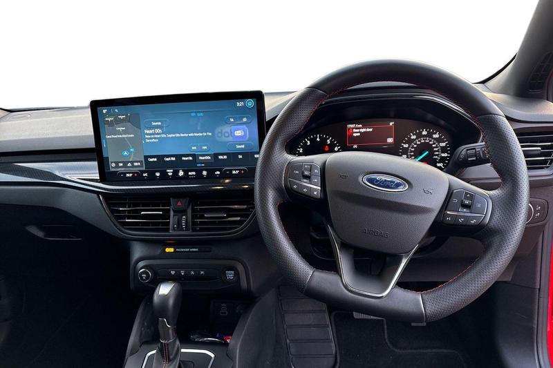 Used Ford Focus 2024 for sale - 76966151: Photo 11