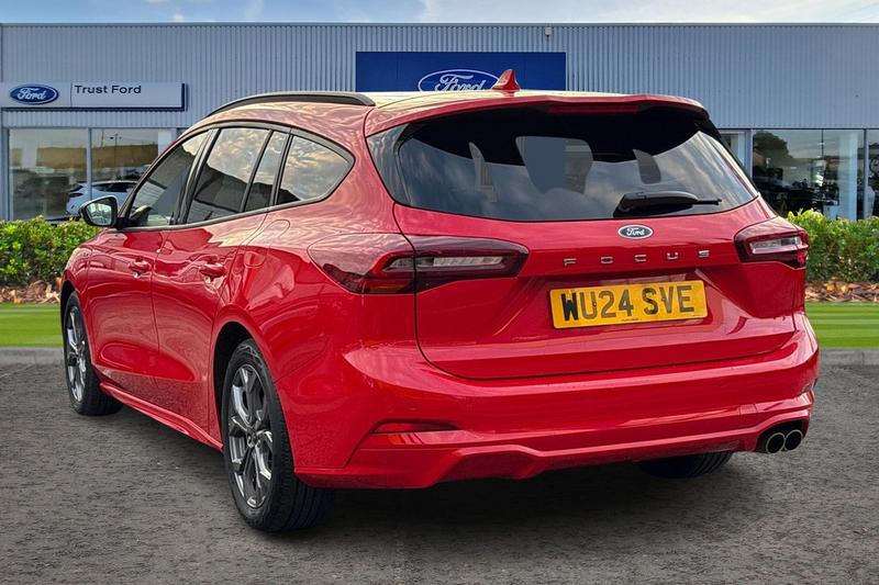 Used Ford Focus 2024 for sale - 76966151: Photo 2