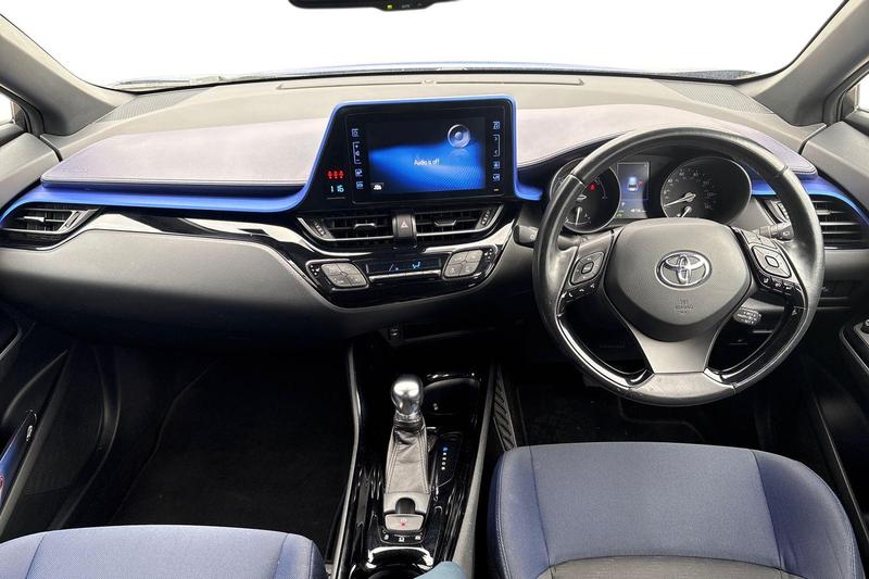 Used Toyota C-HR 2018 for sale - 76244830: Photo 10