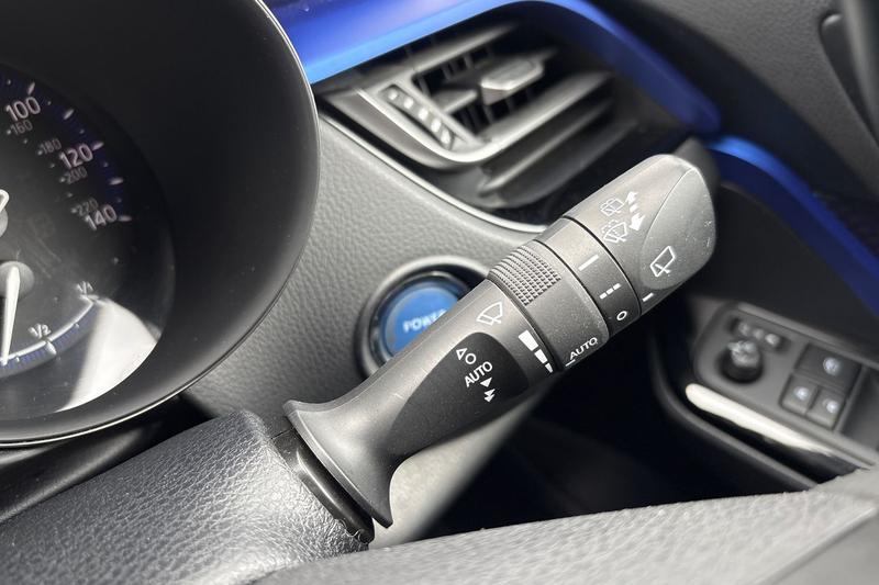 Used Toyota C-HR 2018 for sale - 76244830: Photo 15