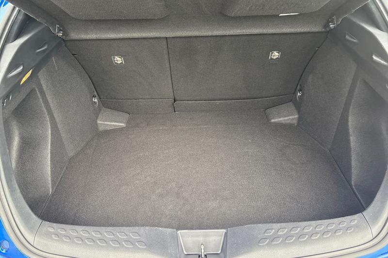 Used Toyota C-HR 2018 for sale - 76244830: Photo 21