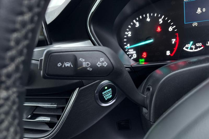 Used Ford Focus 2019 for sale - 76480497: Photo 14