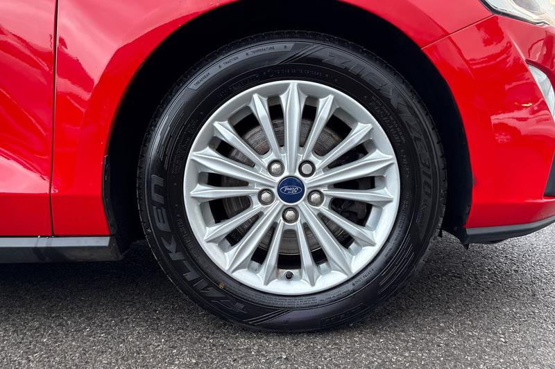 Used Ford Focus 2019 for sale - 76480497: Photo 8