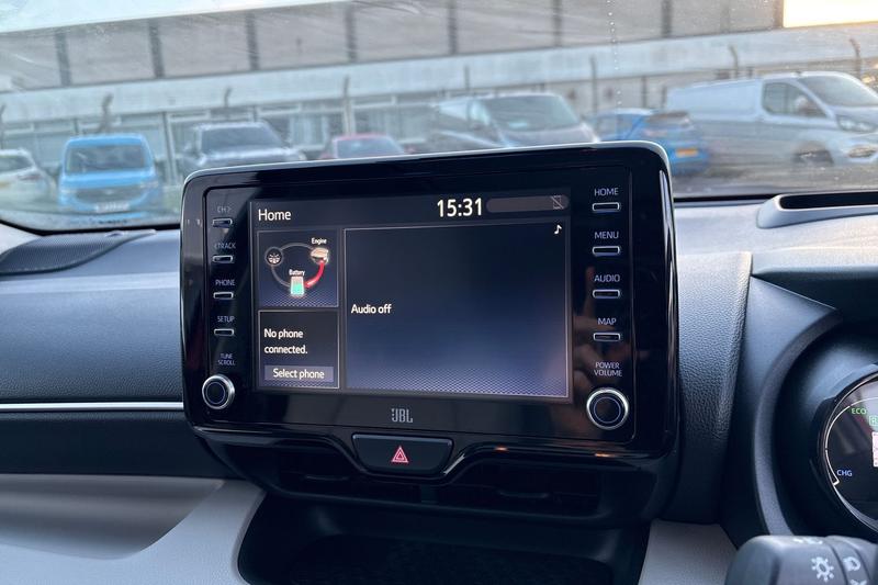 Used Toyota Yaris 2020 for sale - 76830315: Photo 22