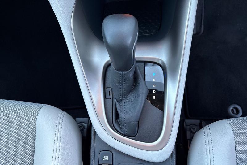 Used Toyota Yaris 2020 for sale - 76830315: Photo 25