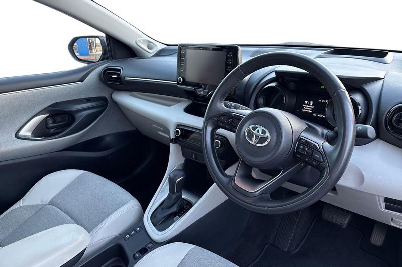 Used Toyota Yaris 2020 for sale - 76830315: Photo 9