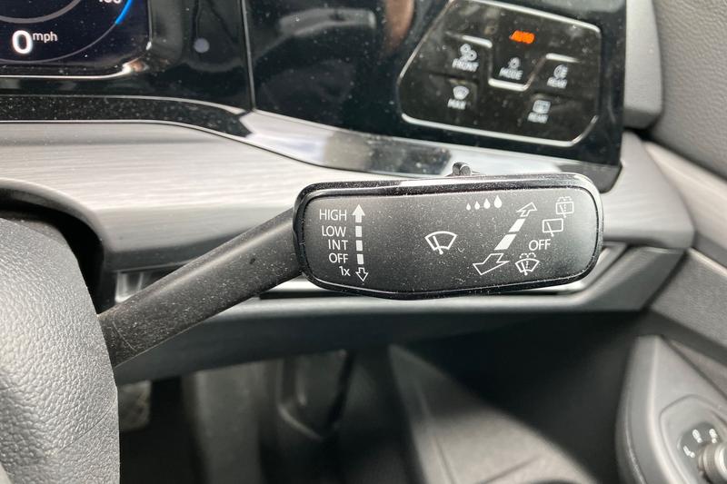 Used Volkswagen Golf 2021 for sale - 76858819: Photo 15