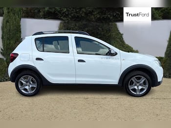 Used Dacia Sandero Stepway 2020 for sale - 79693325: Photo