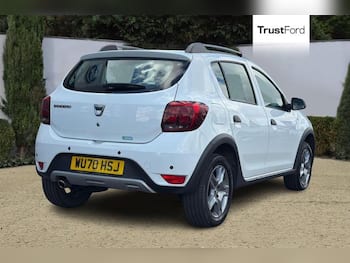 Used Dacia Sandero Stepway 2020 for sale - 79693325: Photo