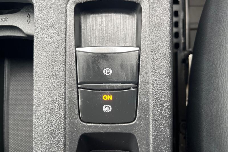 Used Ford Kuga 2020 for sale - 77372392: Photo 33