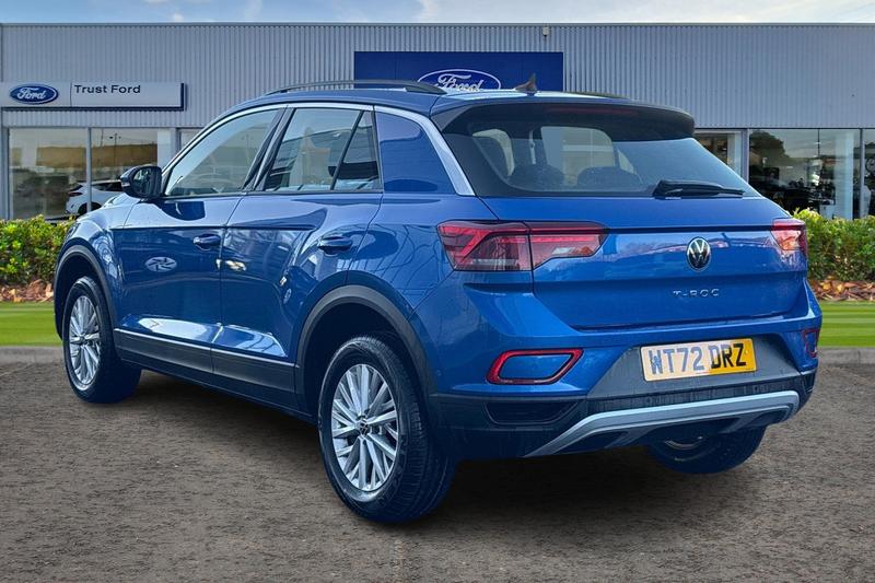 Used Volkswagen T-Roc 2022 for sale - 76782149: Photo 2