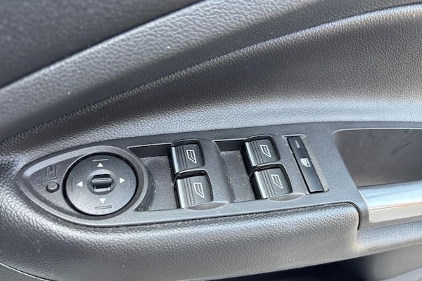 Used Ford Kuga 2017 for sale - 75561388: Photo 16