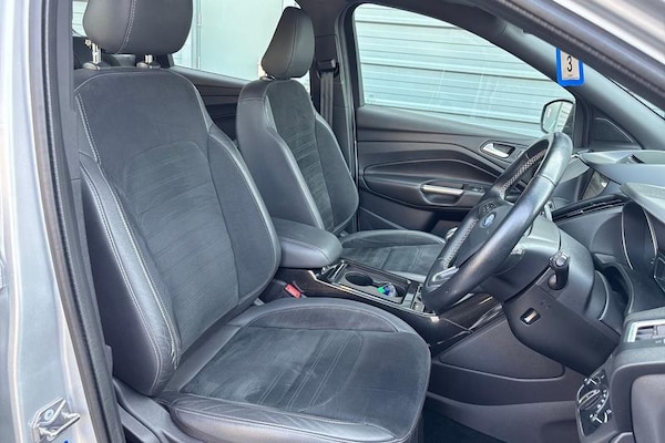 Used Ford Kuga 2017 for sale - 75561388: Photo 17