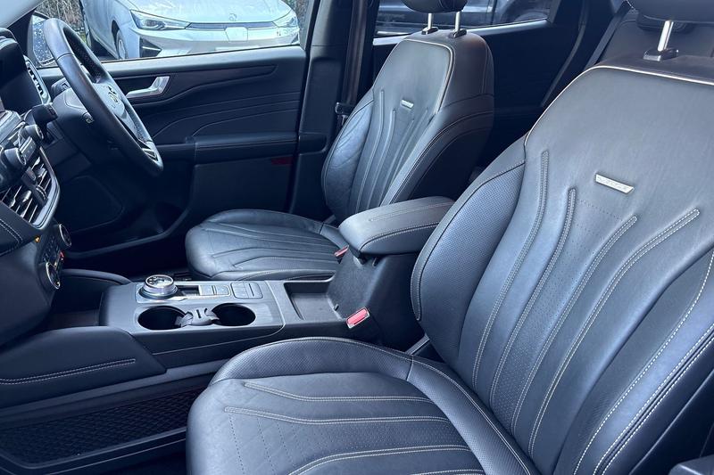 Used Ford Kuga 2022 for sale - 77235862: Photo 19