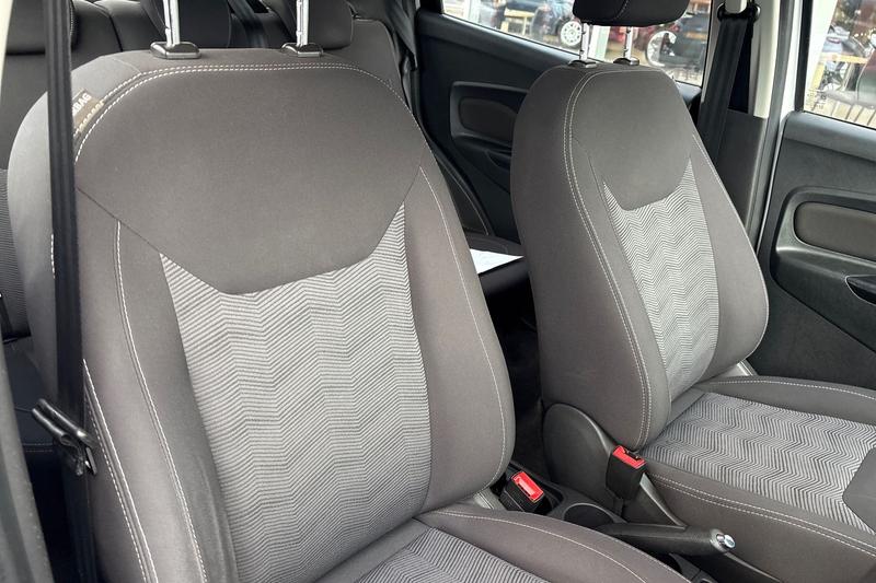 Used Ford Ka+ 2018 for sale - 76534435: Photo 17