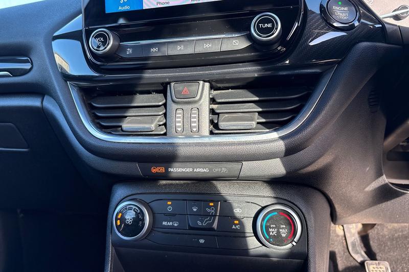 Used Ford Fiesta 2019 for sale - 77435089: Photo 23